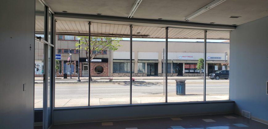 215 E Main St