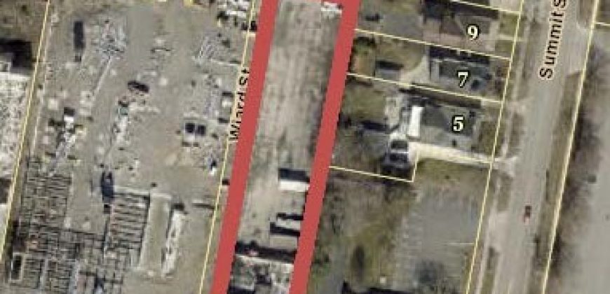 215 E Main St